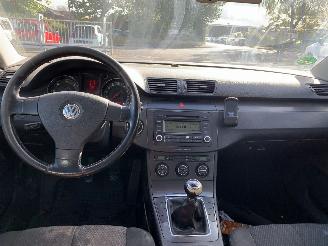 Volkswagen Passat 1.9 TDI picture 12