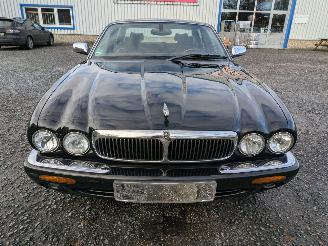 Jaguar XJ 3.2 V8 picture 2