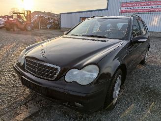 demontáž osobní automobily Mercedes C-klasse 203 2004/3