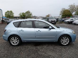 Mazda 3 1.6 picture 4