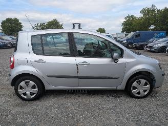Renault Modus 1.6 picture 4