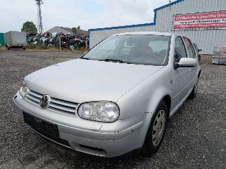Purkuautot passenger cars Volkswagen Golf 1.6 1998/1