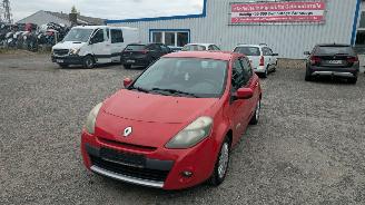 Voiture accidenté Renault Clio R 2011/5