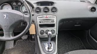 Peugeot 308  picture 13