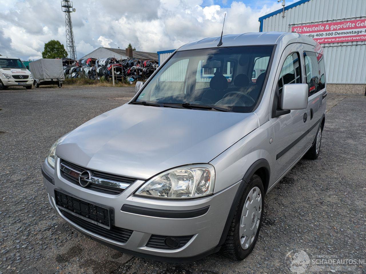 Opel Combo 1.6