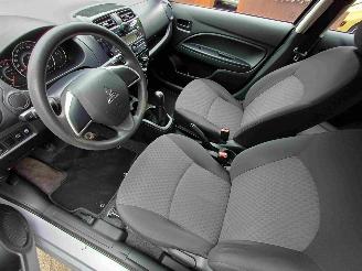 Mitsubishi Space-star 1.0 Cool+ picture 10