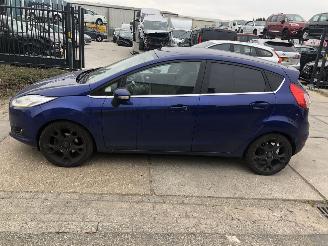 Ford Fiesta 16tdci 70kW E5 Airco Navi picture 1
