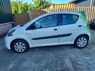 Dezmembrări autoturisme Toyota Aygo  2014/2