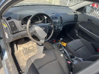 Hyundai I-30 Slechts 155000 km !! picture 16