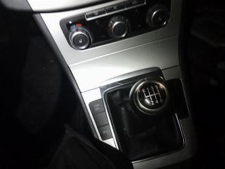 Volkswagen Passat Passat Variant (3C5), Combi, 2005 / 2010 2.0 TDI 16V 140 picture 8