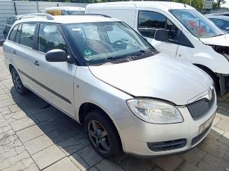 Autoverwertung Skoda Fabia Fabia II Combi, Combi 5-drs, 2007 / 2015 1.2i 12V 2009/3