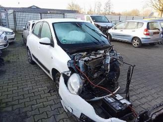 skadebil motor Renault Twingo Twingo III (AH), Hatchback 5-drs, 2014 1.0 SCe 75 12V 2019/5