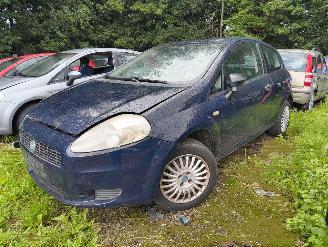 Vrakbiler auto Fiat Grande Punto 1.2 Active 2006/10