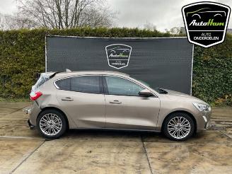Coche siniestrado Ford Focus Focus 4, Hatchback, 2018 1.0 Ti-VCT EcoBoost 12V 125 2019/1