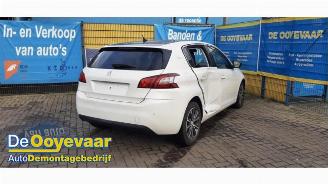 Peugeot 308 308 (L3/L8/LB/LH/LP), Hatchback 5-drs, 2013 / 2021 1.2 12V e-THP PureTech 110 picture 7