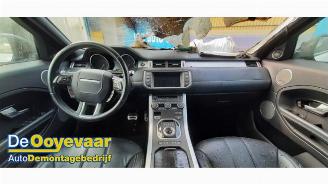 Land Rover Range Rover Evoque Range Rover Evoque (LVJ/LVS), SUV, 2011 / 2019 2.0 Si4 240 16V 5-drs. picture 3