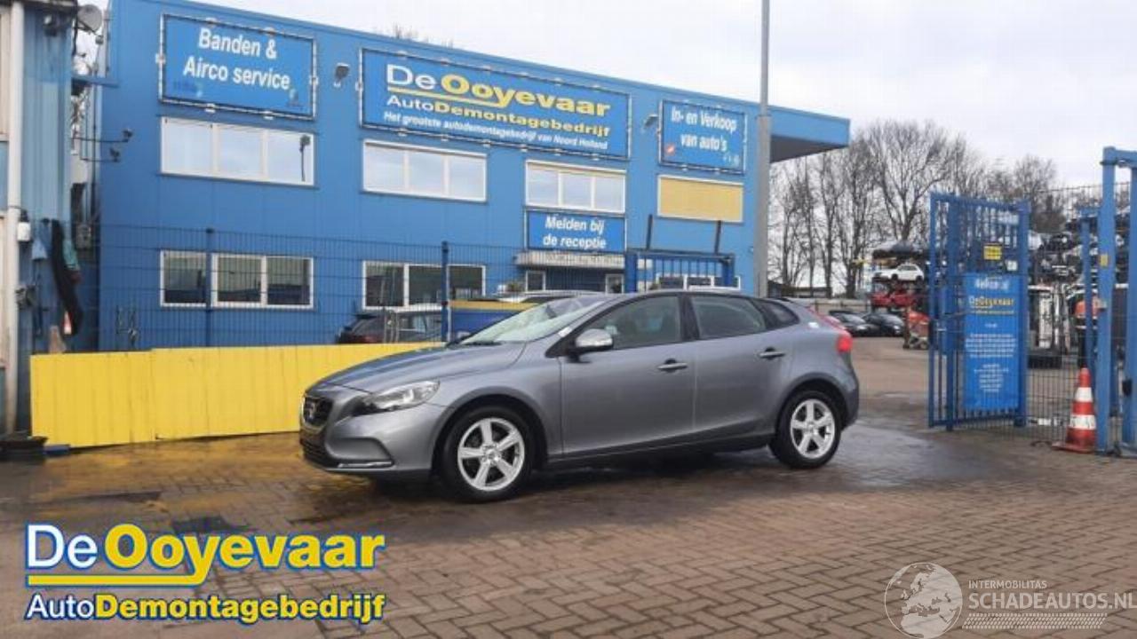 Volvo V-40 V40 (MV), Hatchback 5-drs, 2012 / 2019 2.0 D2 16V