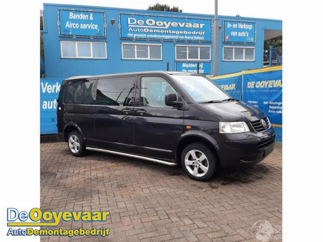 Volkswagen Transporter Transporter T5, Van, 2003 / 2015 2.5 TDi