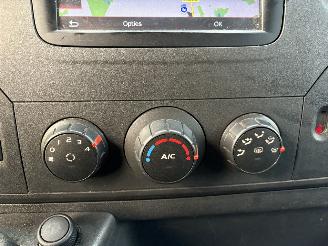 Renault Master 2.3 DCI BAKWAGEN + HYDR. LAADKLEP + TREKAAK, AIRCI, NAVIGATIE ENZ picture 8