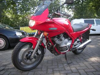 demontáž osobní automobily Yamaha XJ 6 Division 600 S DIVERSION IN ZEER NETTE STAAT !!! 1992/4