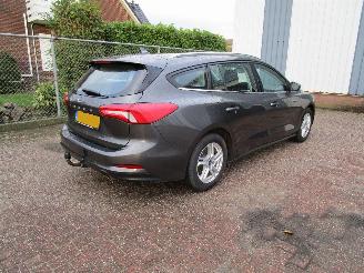 Ford Focus 1.0 Navi Camera Clima 6-Bak picture 4
