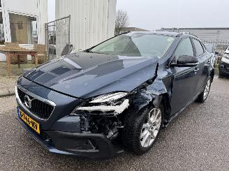 Vrakbiler auto Volvo V-40 CROSS COUNTRY 1.5 T3 AUTOMAAT BJ 2019 2019/11
