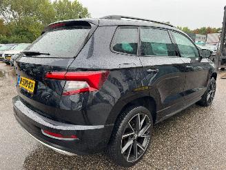Skoda Karoq 1.5 TSI ACT Sportline Business AUTOMAAT picture 5