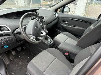 Renault Scenic 1.4 TCe Expression picture 10