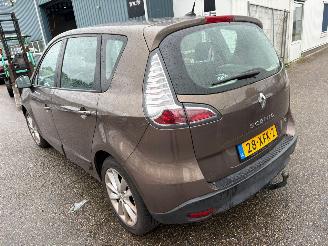 Renault Scenic 1.4 TCe Expression picture 3