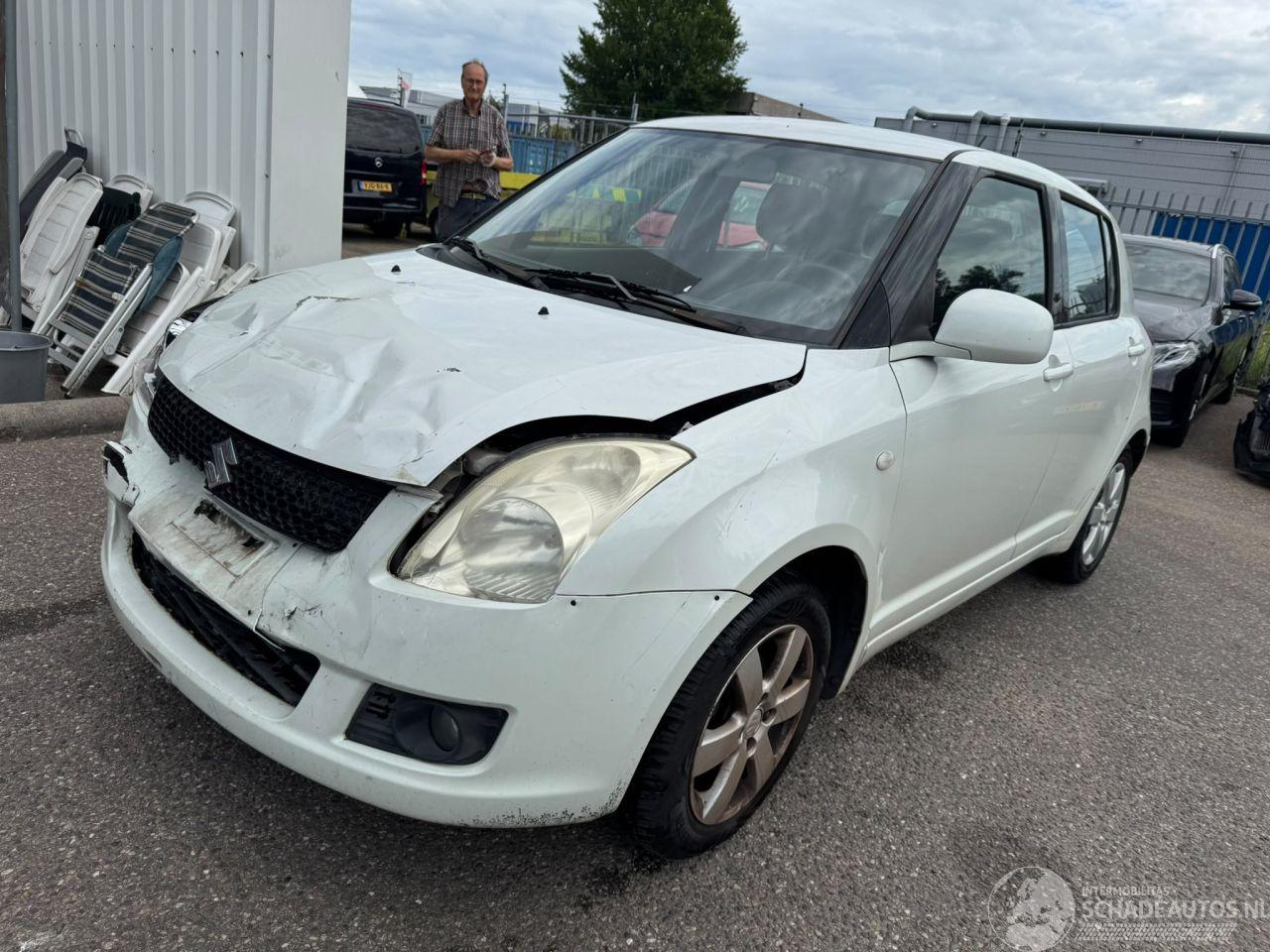 Suzuki Swift 1.3 Shogun