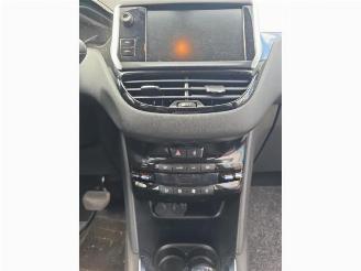 Peugeot 208 208 I (CA/CC/CK/CL), Hatchback, 2012 / 2019 1.2 Vti 12V PureTech 82 picture 11