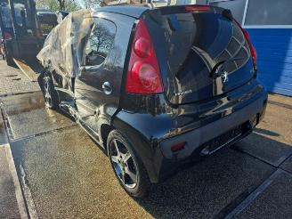 Peugeot 107 107, Hatchback, 2005 / 2014 1.0 12V picture 4