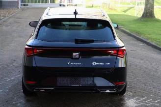 Seat Leon Leon Sportstourer (KLF), Combi 5-drs, 2020 1.5 eTSI 16V picture 4