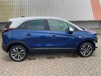 Opel Crossland Crossland (X), SUV, 2017 1.2 Turbo 12V picture 2