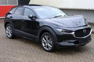 Vrakbiler auto Mazda CX-30 CX-30 (DM), SUV, 2019 2.0 e-SkyActiv-G 122 16V 2023/2