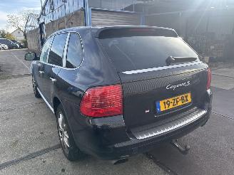 Porsche Cayenne 4.5 S picture 2