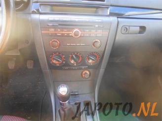 Mazda 3 3 (BK12), Sedan, 2003 / 2009 1.6i 16V picture 11