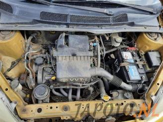 Toyota Yaris Yaris (P1), Hatchback, 1999 / 2005 1.0 16V VVT-i picture 14