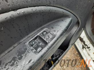 Mitsubishi Space-star Space Star (A0), Hatchback, 2012 1.0 12V picture 14