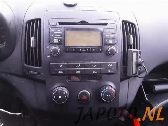 Hyundai I-30 i30 Crosswagon (WWH), Combi, 2007 / 2012 1.4 CVVT 16V picture 14