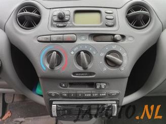 Toyota Yaris Yaris (P1), Hatchback, 1999 / 2005 1.3 16V VVT-i picture 13