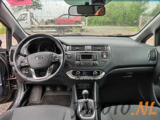 Kia Rio Rio III (UB), Hatchback, 2011 / 2017 1.2 CVVT 16V picture 10