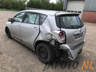 Toyota Verso Verso, MPV, 2009 / 2018 2.0 16V D-4D-F picture 3