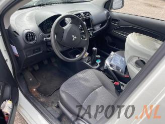 Mitsubishi Space-star Space Star (A0), Hatchback, 2012 1.0 12V picture 5