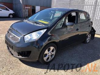Vrakbiler auto Kia Venga Venga, MPV, 2010 / 2019 1.6 CVVT 16V 2011/8