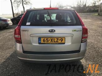 Kia Cee d Cee'd Sporty Wagon (EDF), Combi, 2007 / 2012 1.4 CVVT 16V picture 6