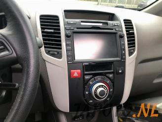 Kia Venga Venga, MPV, 2010 / 2019 1.4 CVVT 16V picture 15