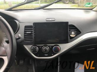 Kia Picanto Picanto (TA), Hatchback, 2011 / 2017 1.0 12V picture 15