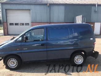 Hyundai H-200 H-1/H-200, Van, 1997 / 2008 2.5 Tdi picture 2