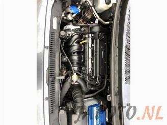 Kia Venga Venga, MPV, 2010 / 2019 1.4 CVVT 16V picture 13